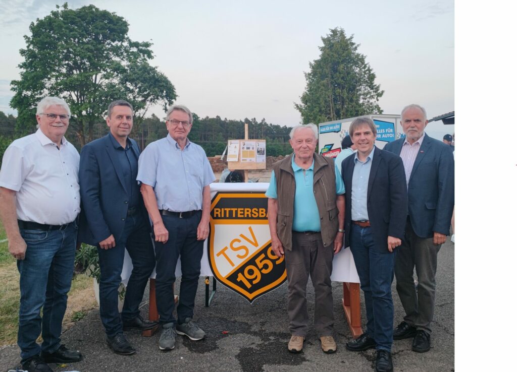 Auf dem Bild v.l.: BGM Georg Schiffermüller, LR Ben Schwarz, Bernhard Kemper, Christian Kuhnle, Herbert Eckstein.