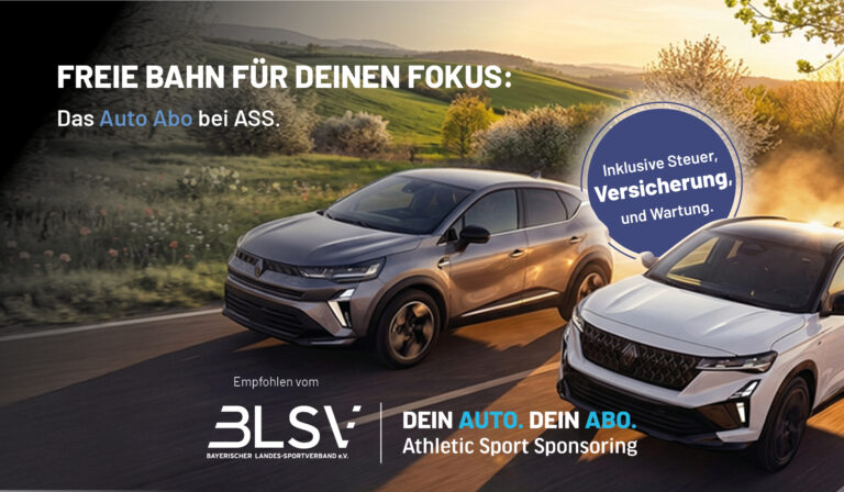 Zwei Autos fahren auf einer Landstraße. Text im Bild: Freie Bahn für deinen Fokus. Das Auto Abo bei ASS.